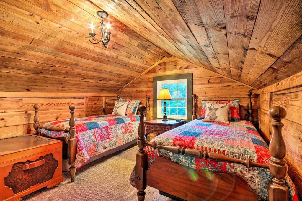 Ginny'S Cabin Spruce Pine Bagian luar foto