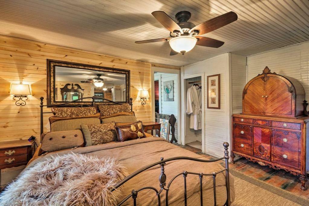 Ginny'S Cabin Spruce Pine Bagian luar foto
